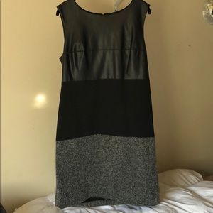 Chic sexy sleeveless work/play dress